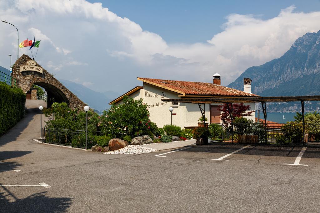 Studio Zu - Lakeside Apartment Riva di Solto Eksteriør billede